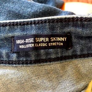 Gently used hollister high rise